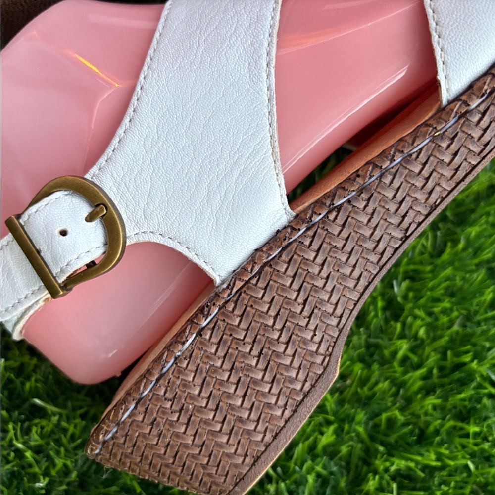 BORN LEATHER WEDGE SANDALS BUCKLE 9 - Picture 9 of 12